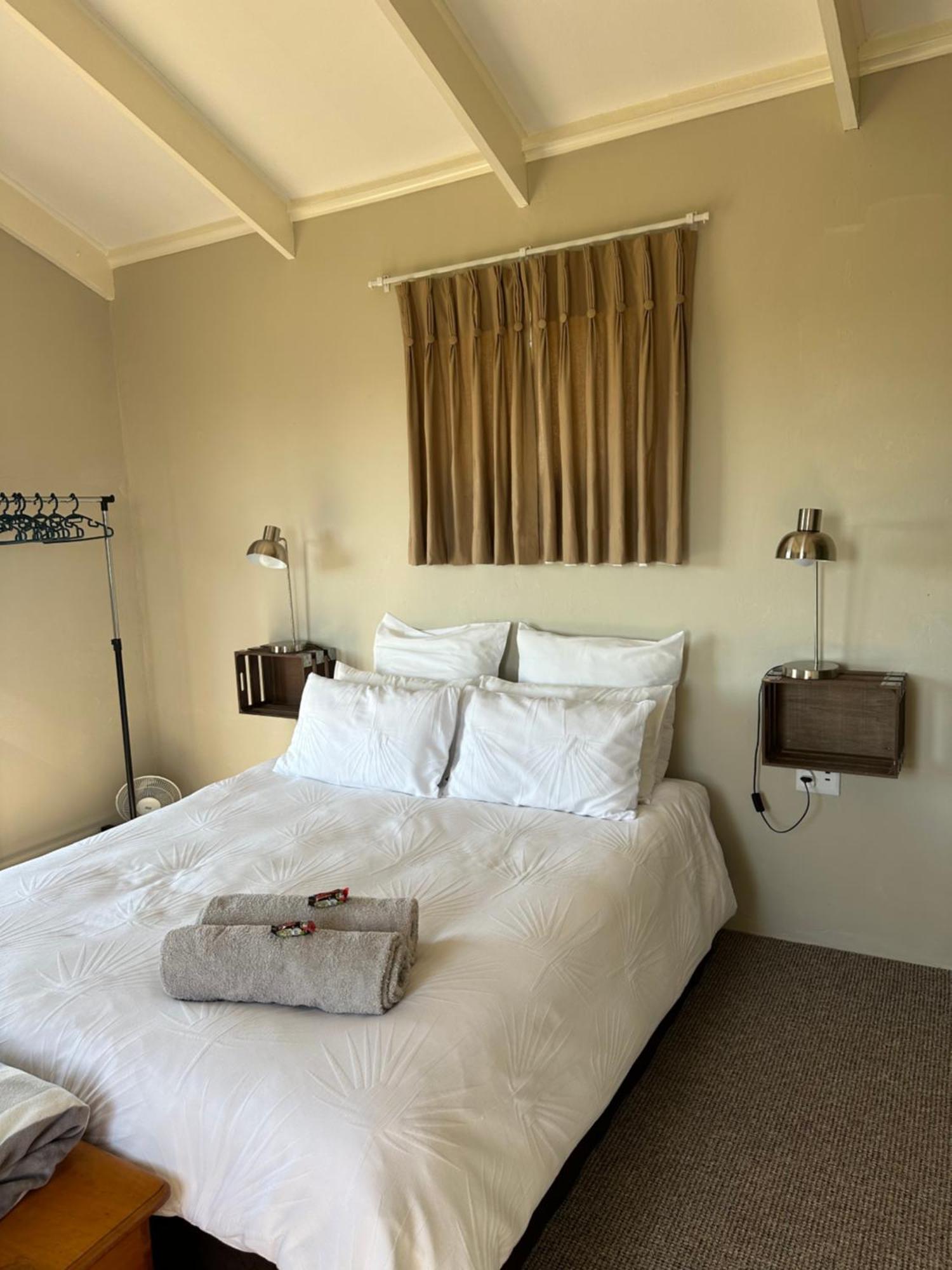 Protea Loft - Romantic Stay - No Load Shedding ฮิลตัน ภายนอก รูปภาพ
